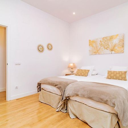 Juan Bravo Suites Madrid Exterior photo