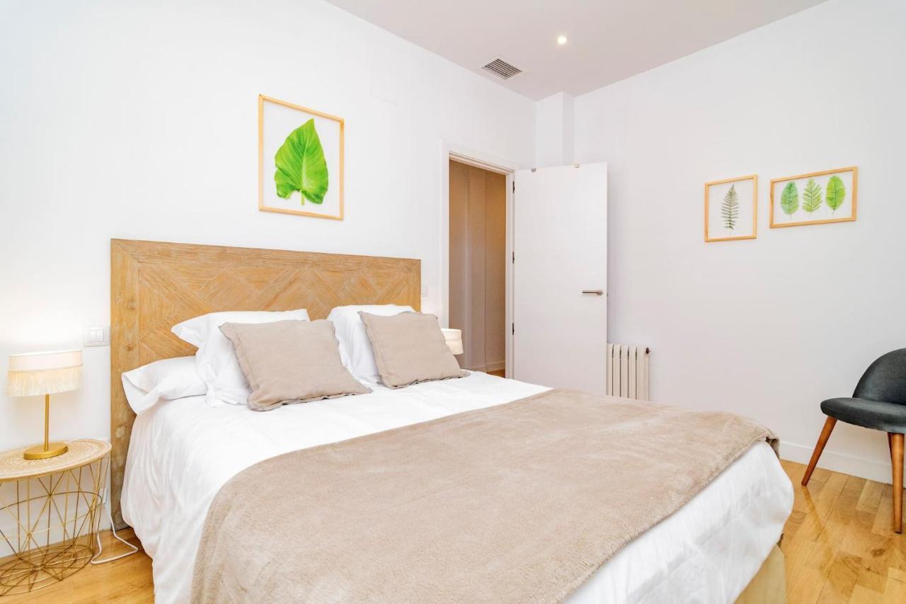 Juan Bravo Suites Madrid Exterior photo