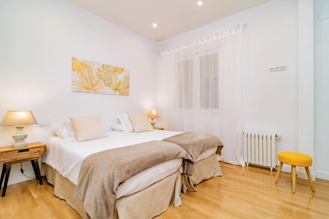 Juan Bravo Suites Madrid Exterior photo